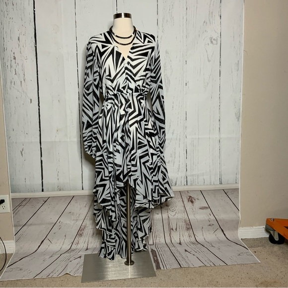 Kardashian Kollection - Picture 13 of 14